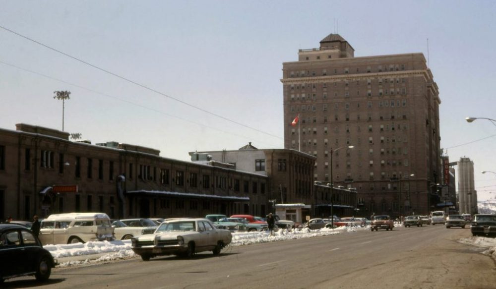 Calgary-Pallister-Hotel-1960s-1024x597
